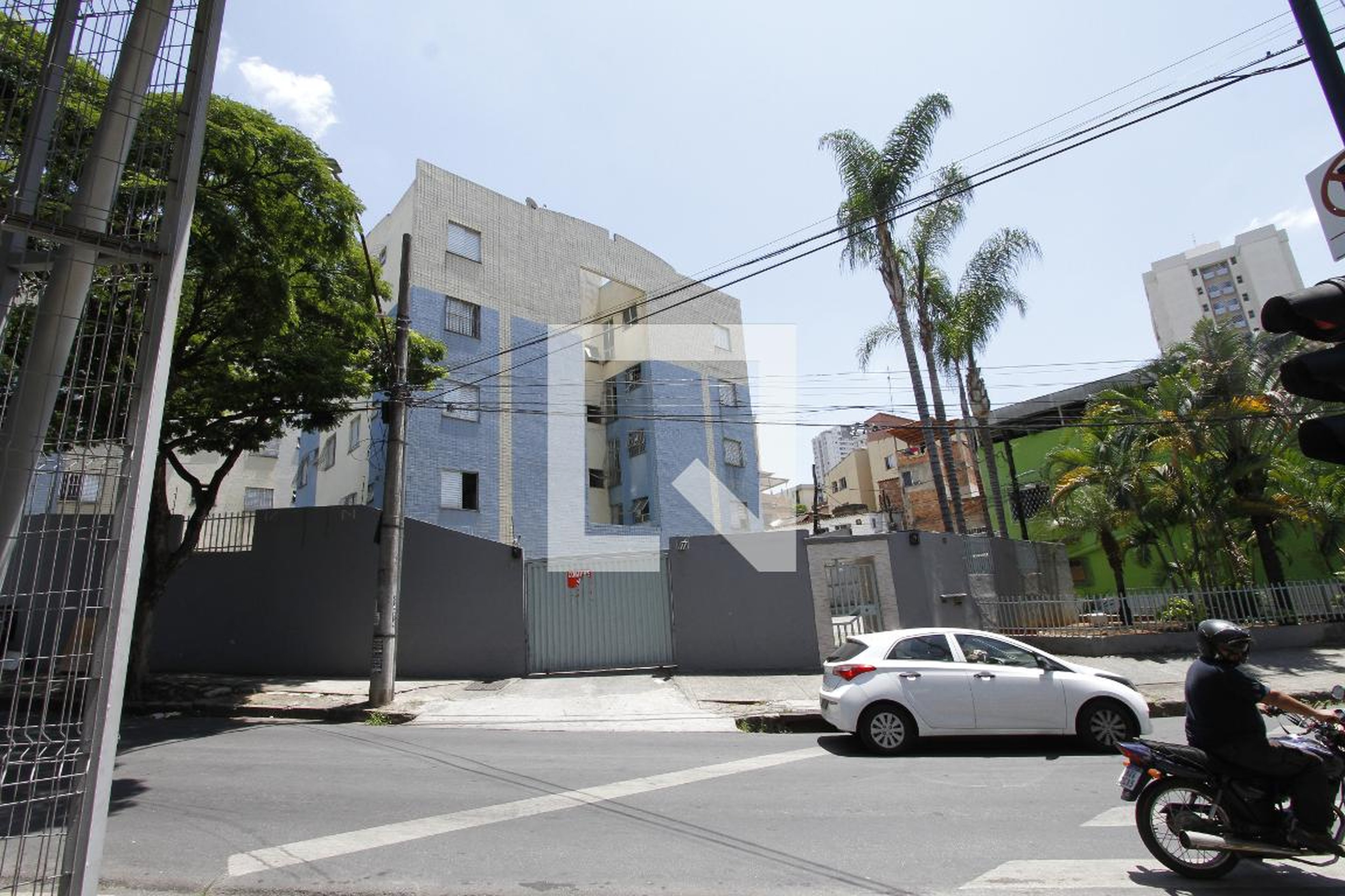 Fachada Condomínio em Avenida Barão Homem de Melo, 456