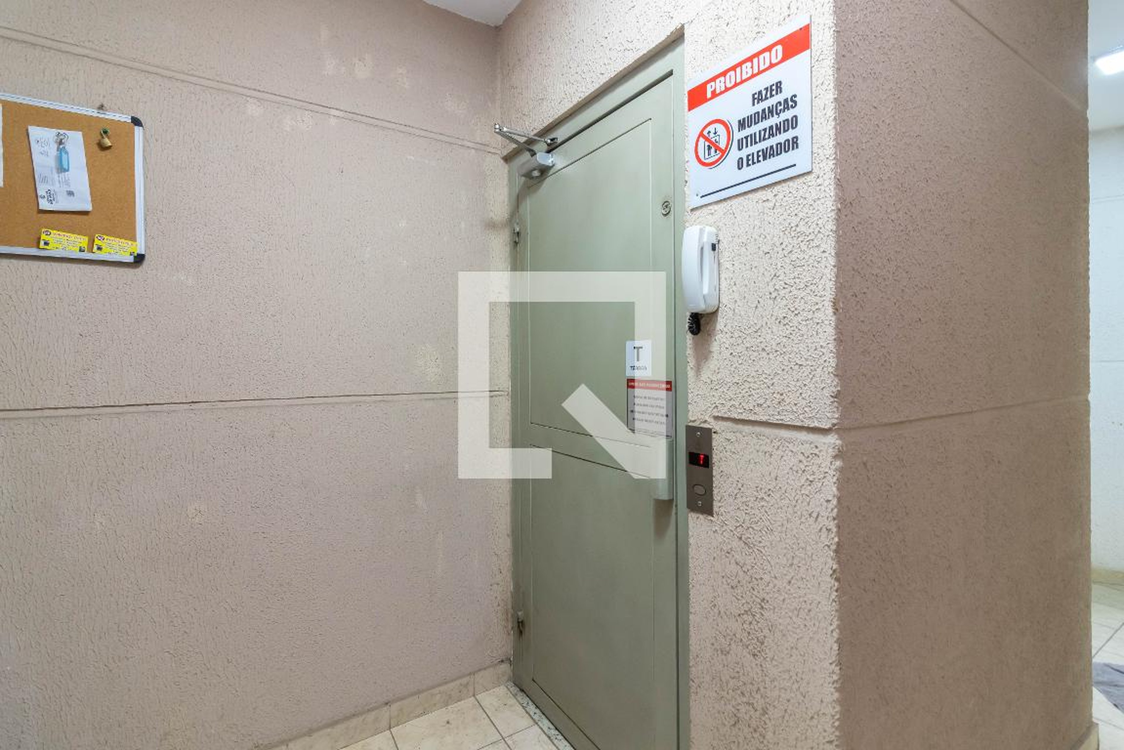 Elevador - Studios Imirim