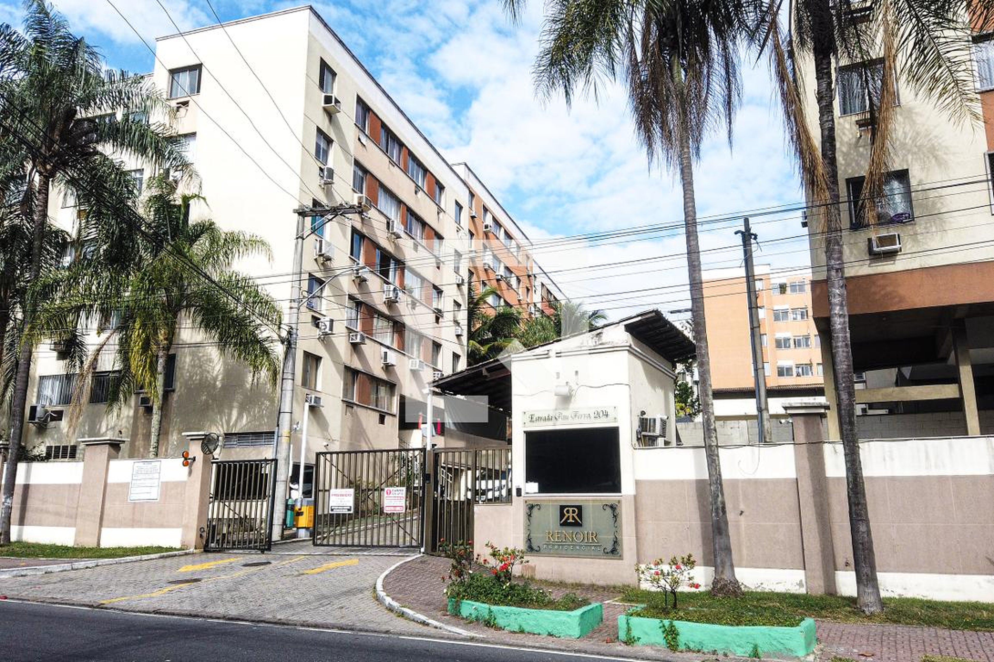 Fachada Residencial Renoir