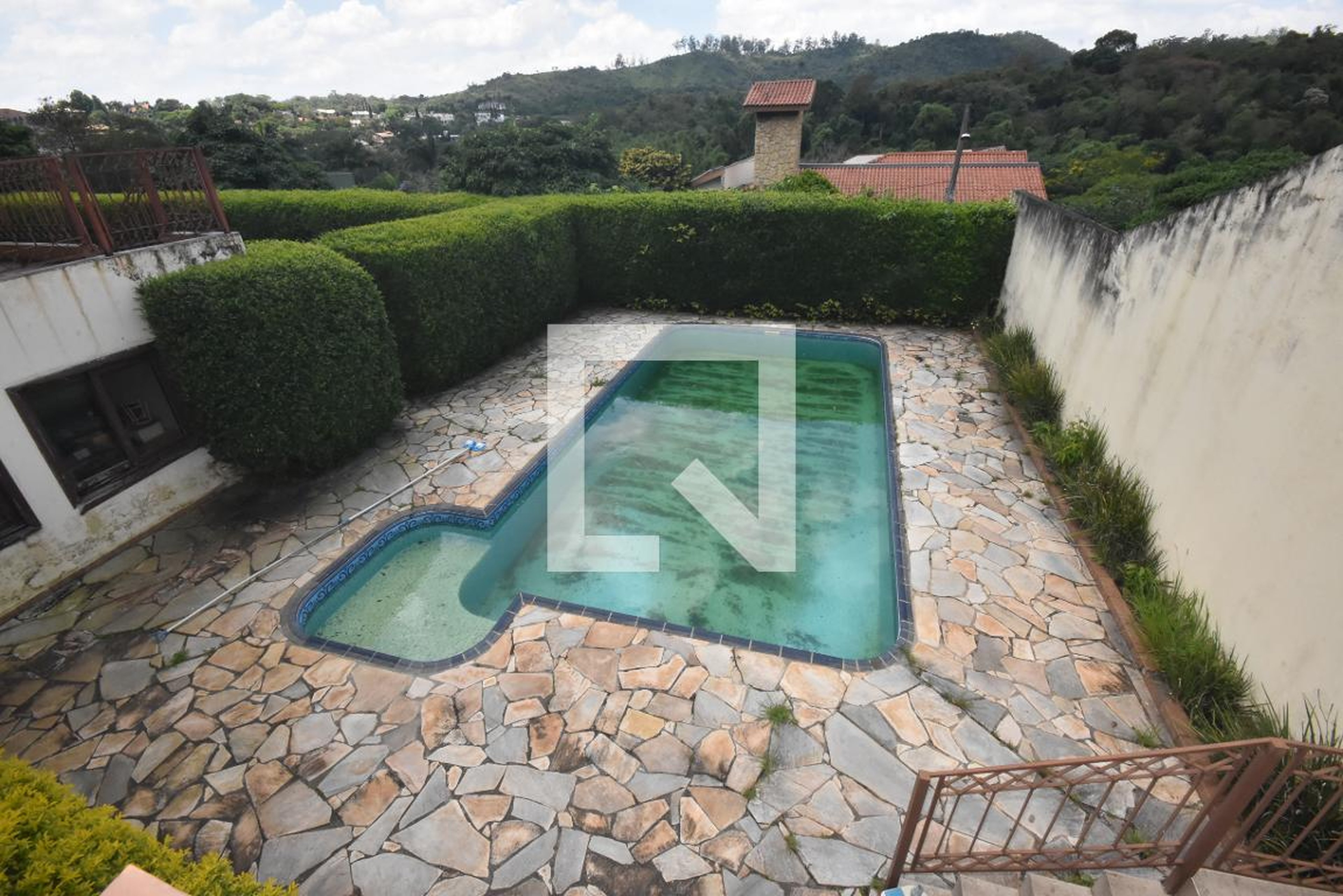 Piscina Condomínio Chácara Malota
