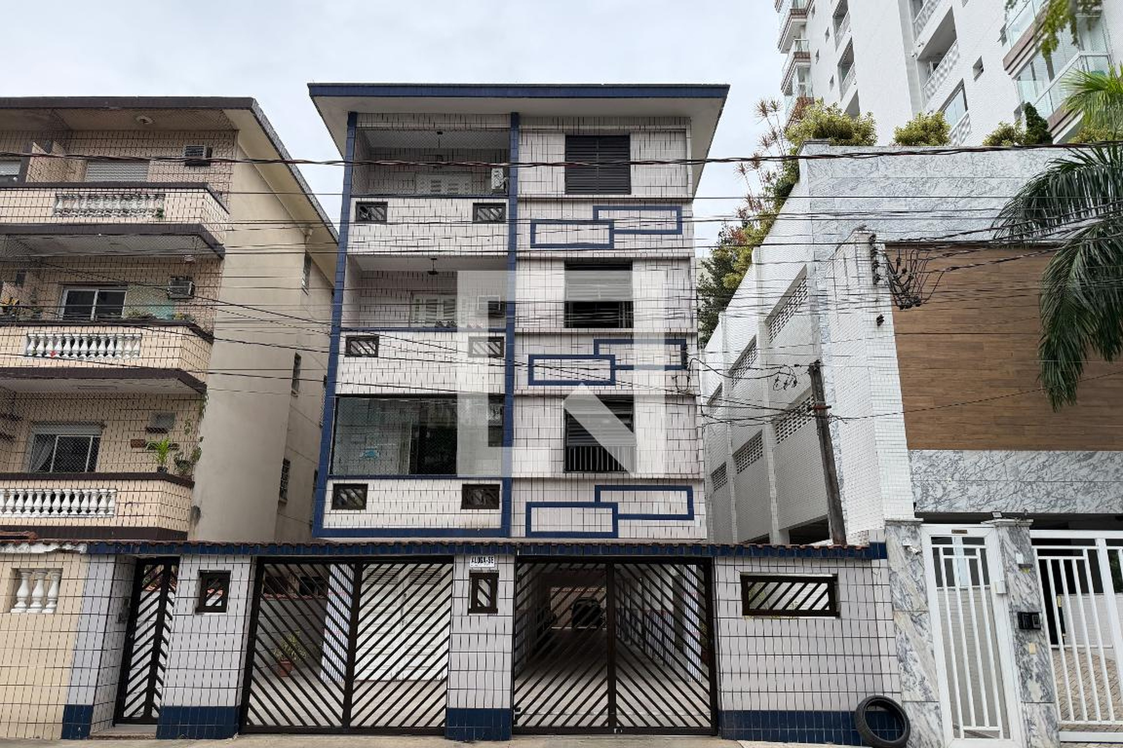 Fachada Condomínio Almirante II