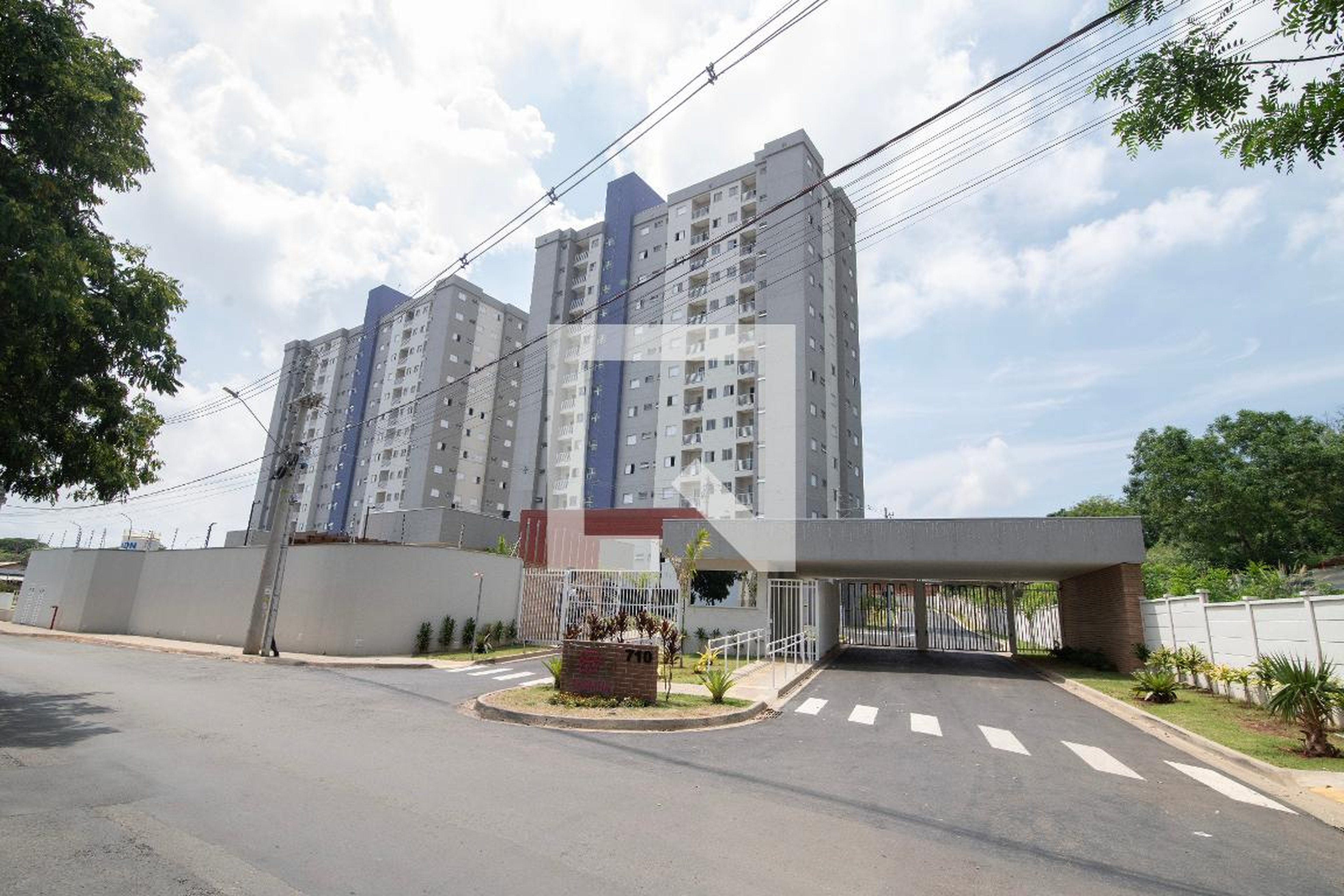 Fachada do Condomínio Condomínio Jasmim Residence