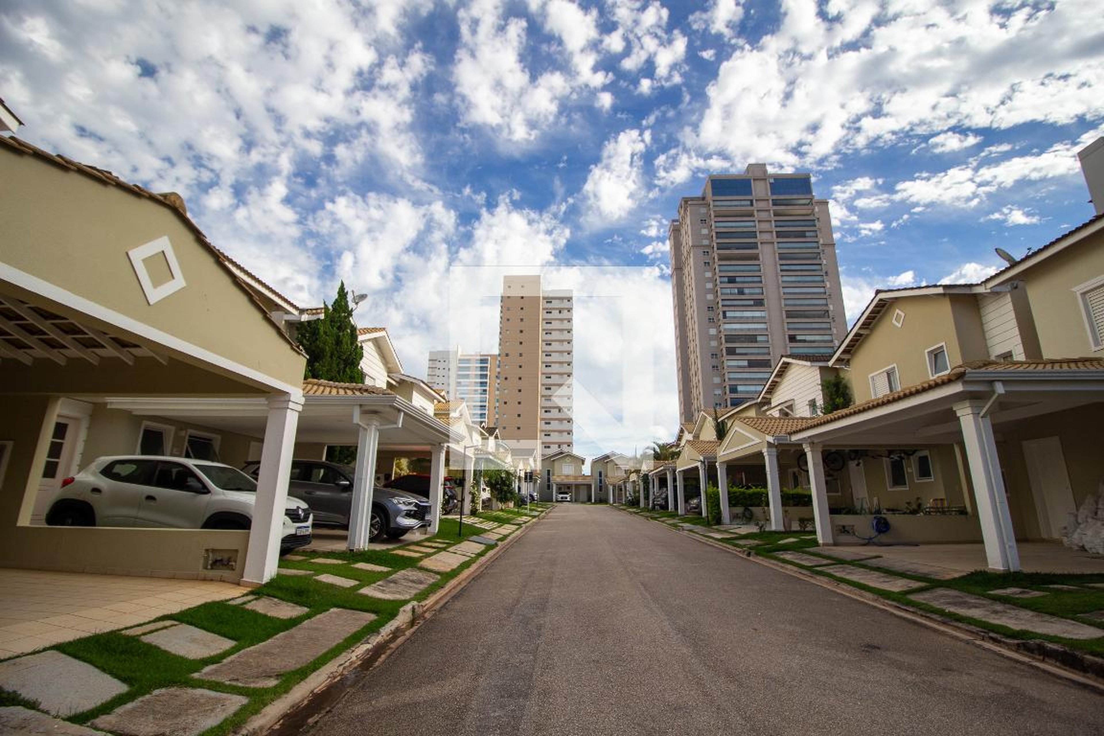 Fachada Condomínio Villa Campolim