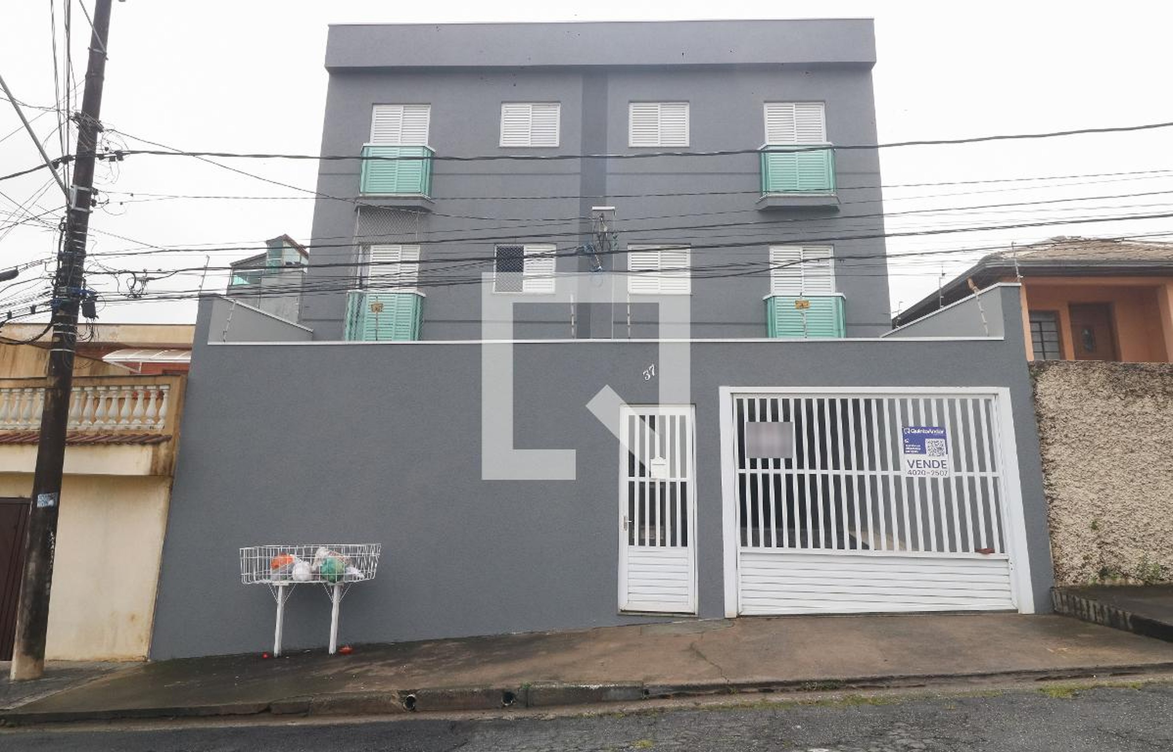 Fachada Condomínio em Rua Anápolis, 37