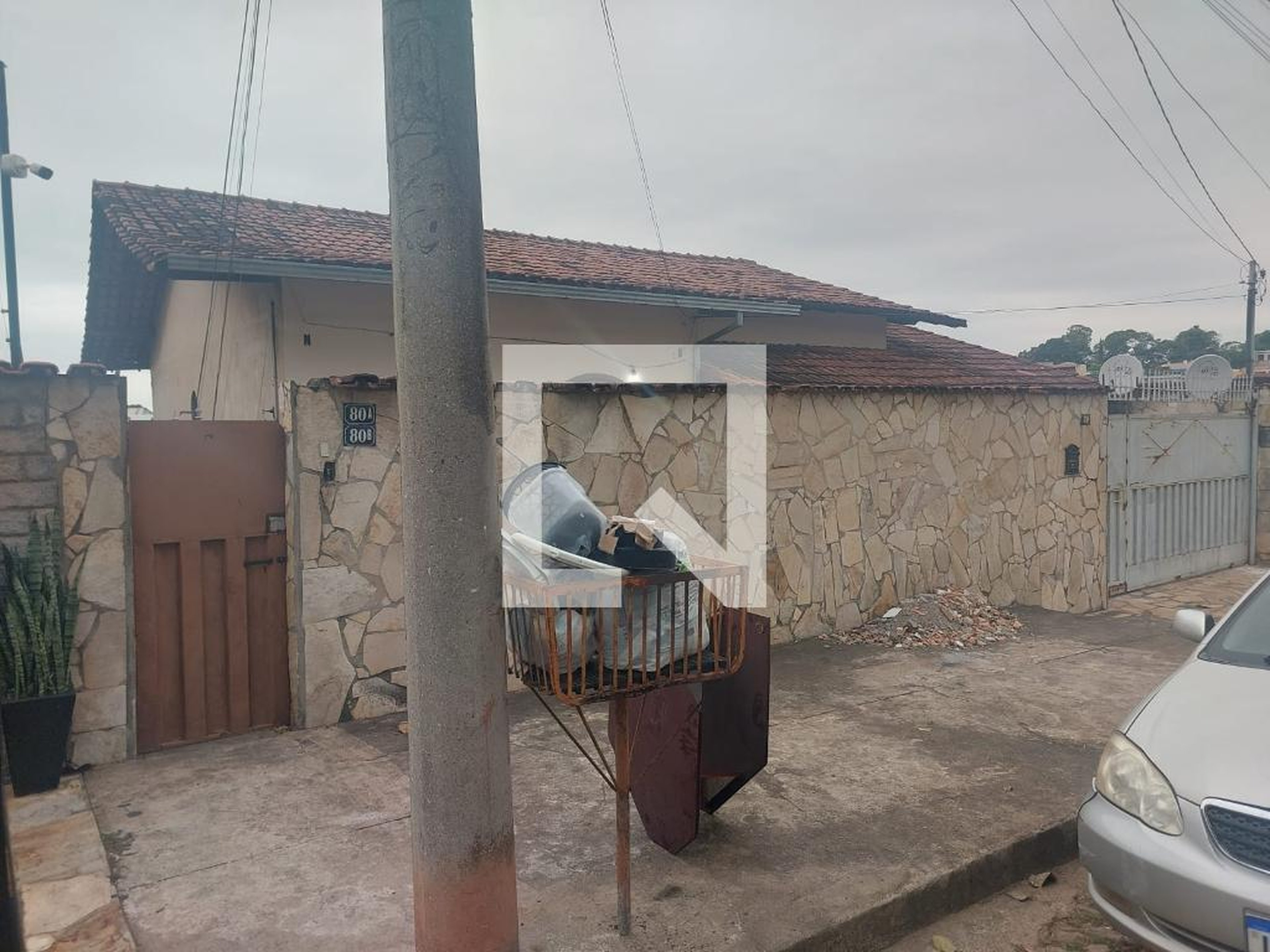 fachada Condomínio em Rua Walfrido de Gramont, 80