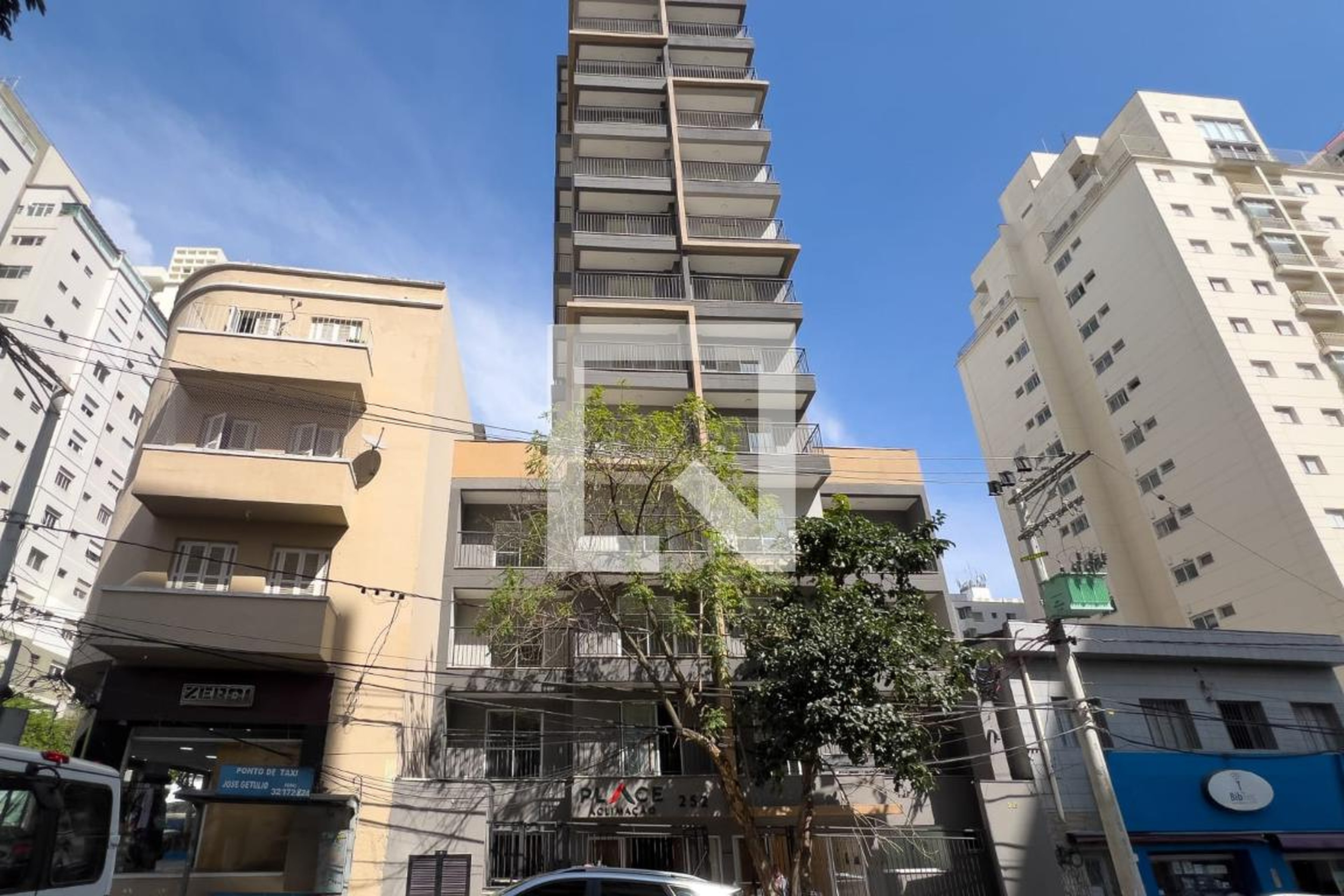 Fachada Condomínio Place Aclimação