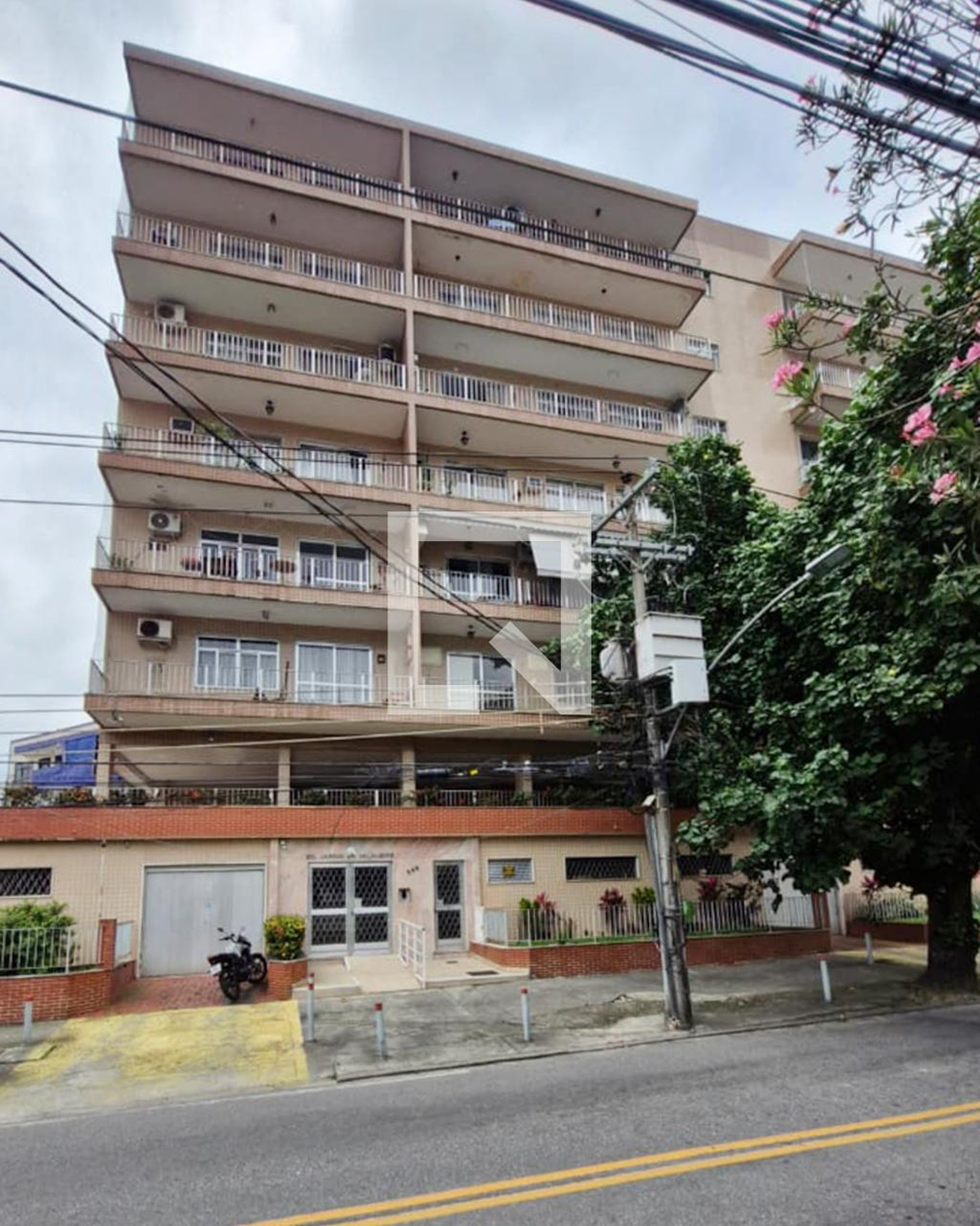 Fachada Edifício Jardim do Valqueire