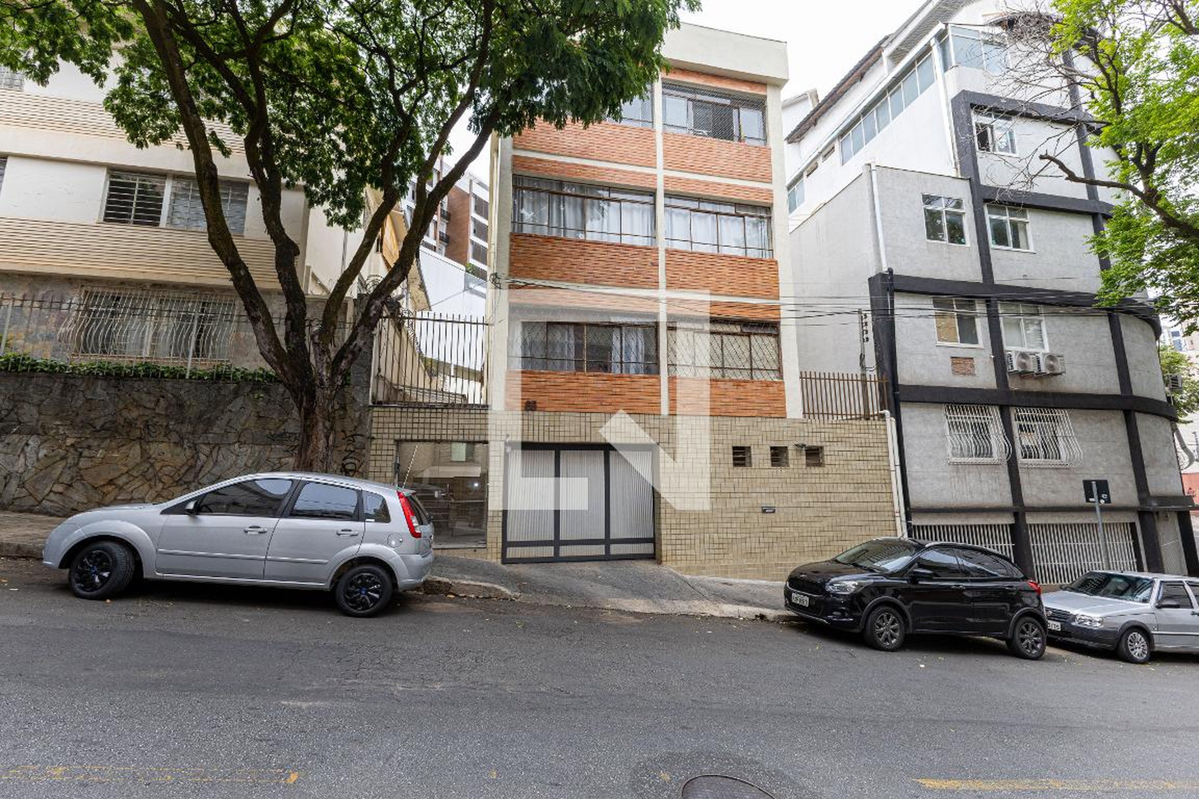 Fachada Condomínio em Rua Ovídio de Andrade, 85