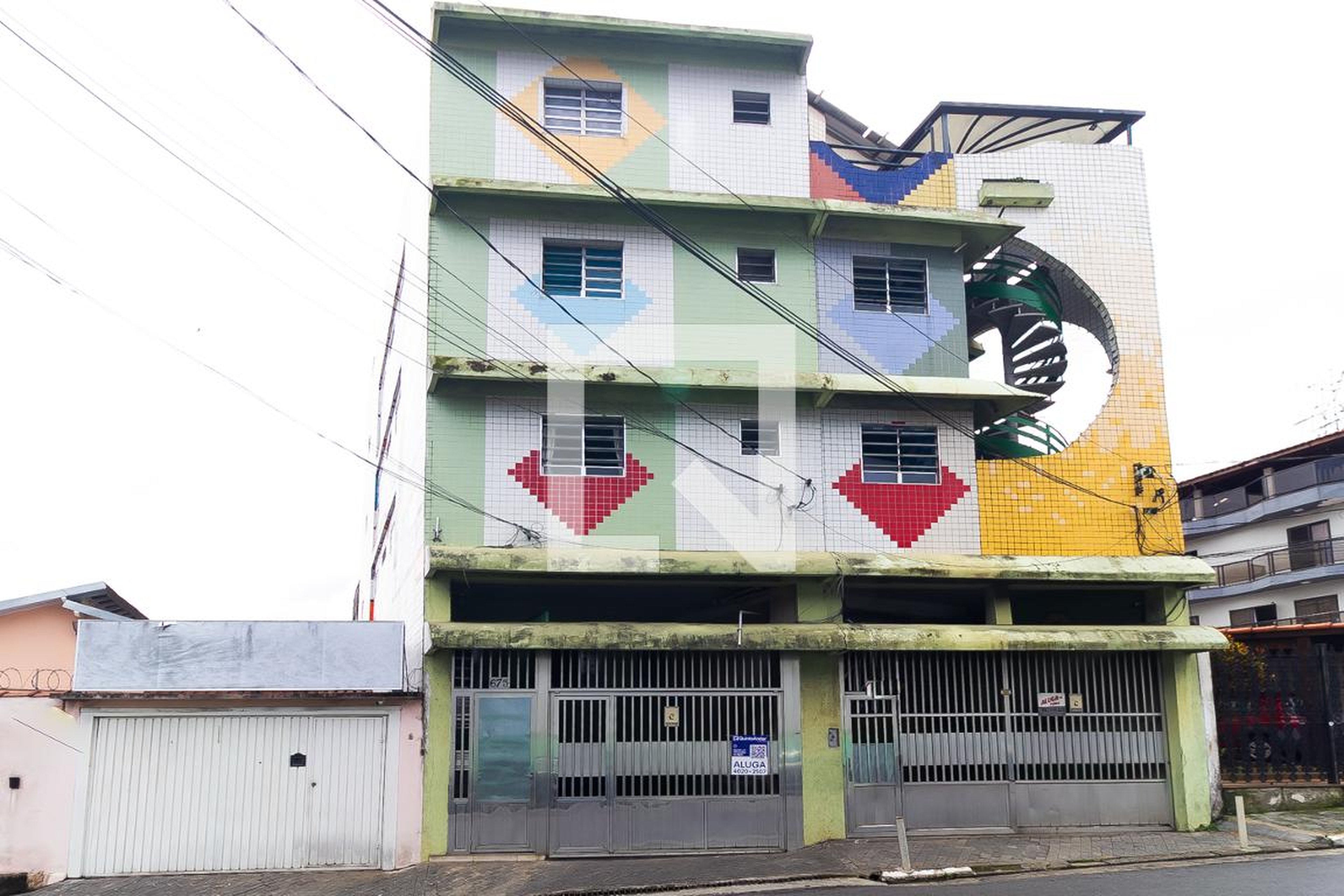 Fachada Condomínio em Rua Uhland, 675
