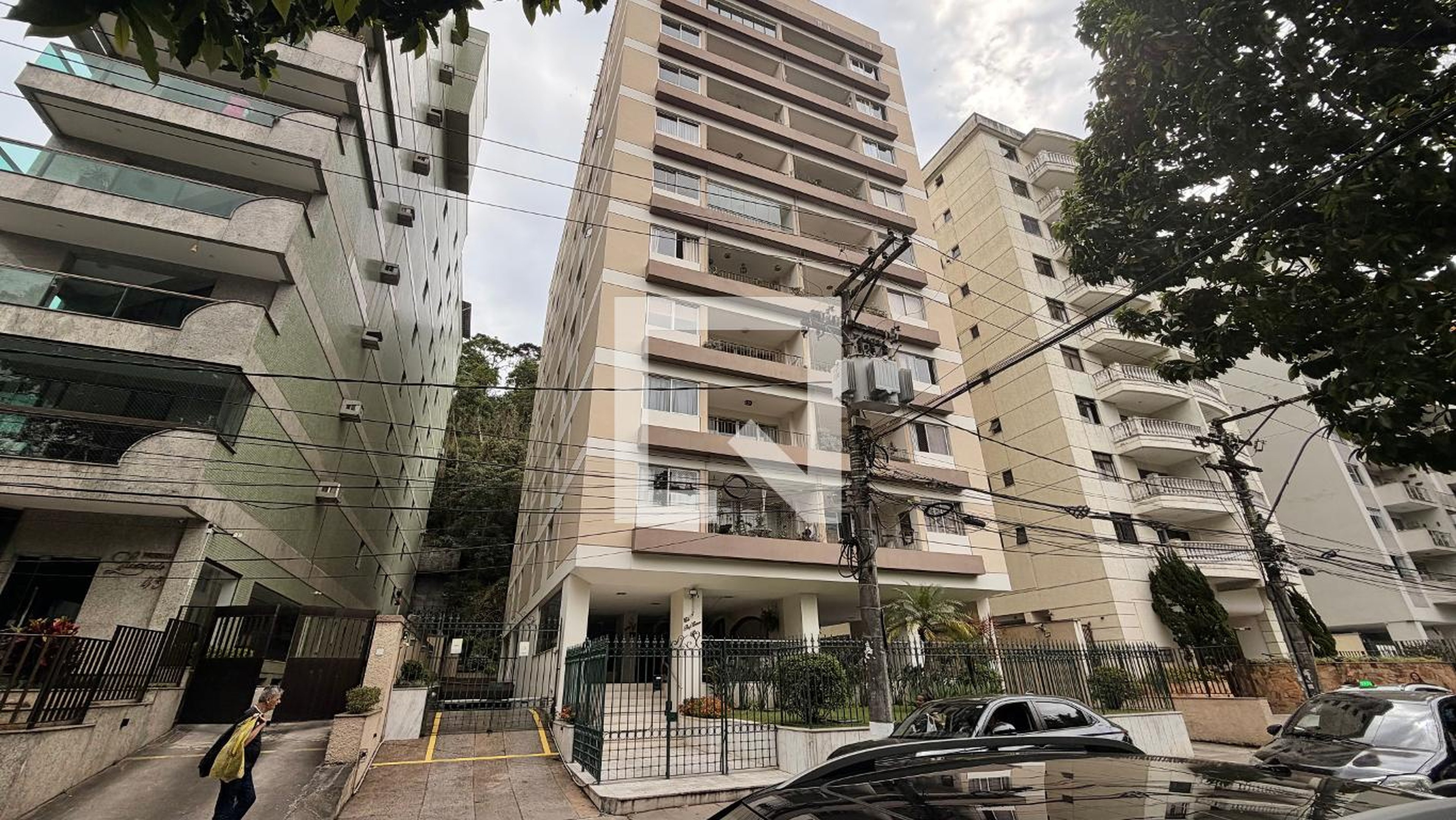 Fachada Condomínio Ed professor Esteves