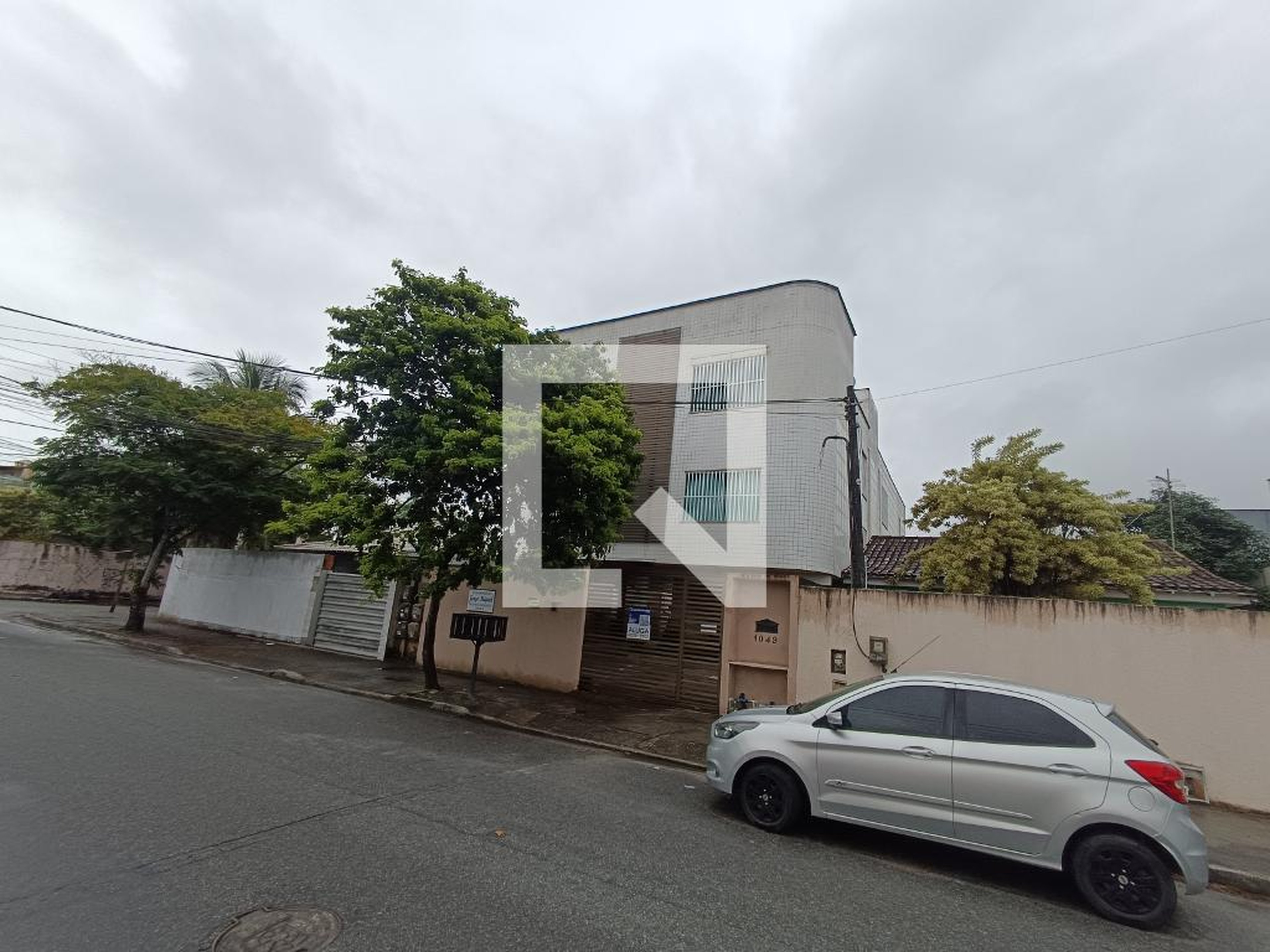 FACHADA Condomínio em Rua Nova Friburgo, 1049