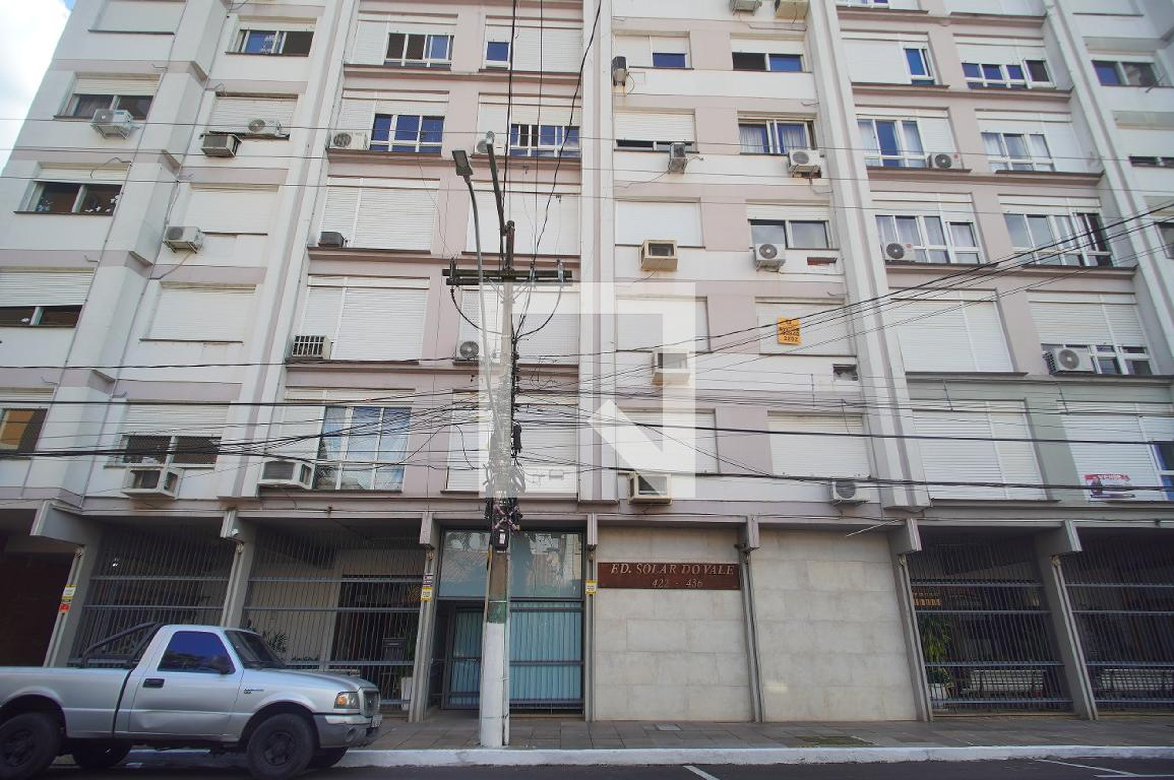 Fachada Condomínio em Rua São Joaquim, 422