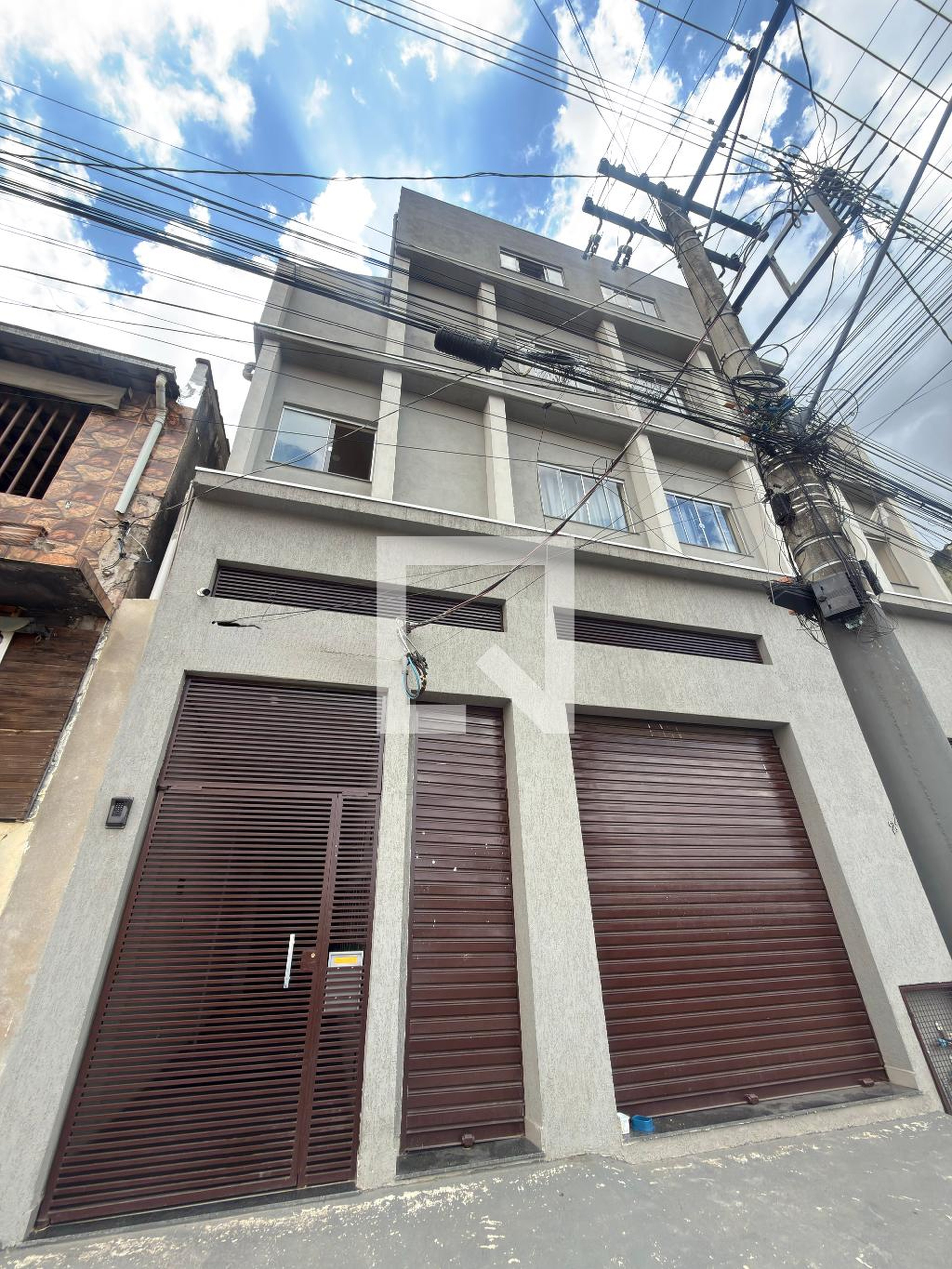 Fachada Condomínio em Rua A, 245