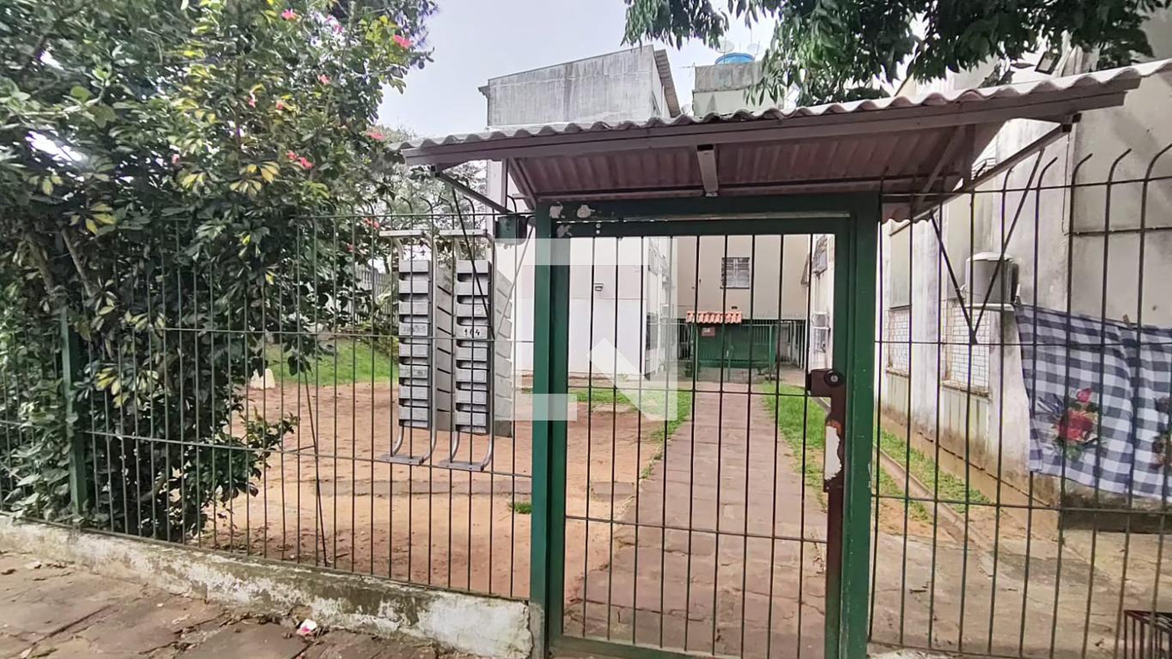 Fachada Condomínio em Rua dos Maias, 1401