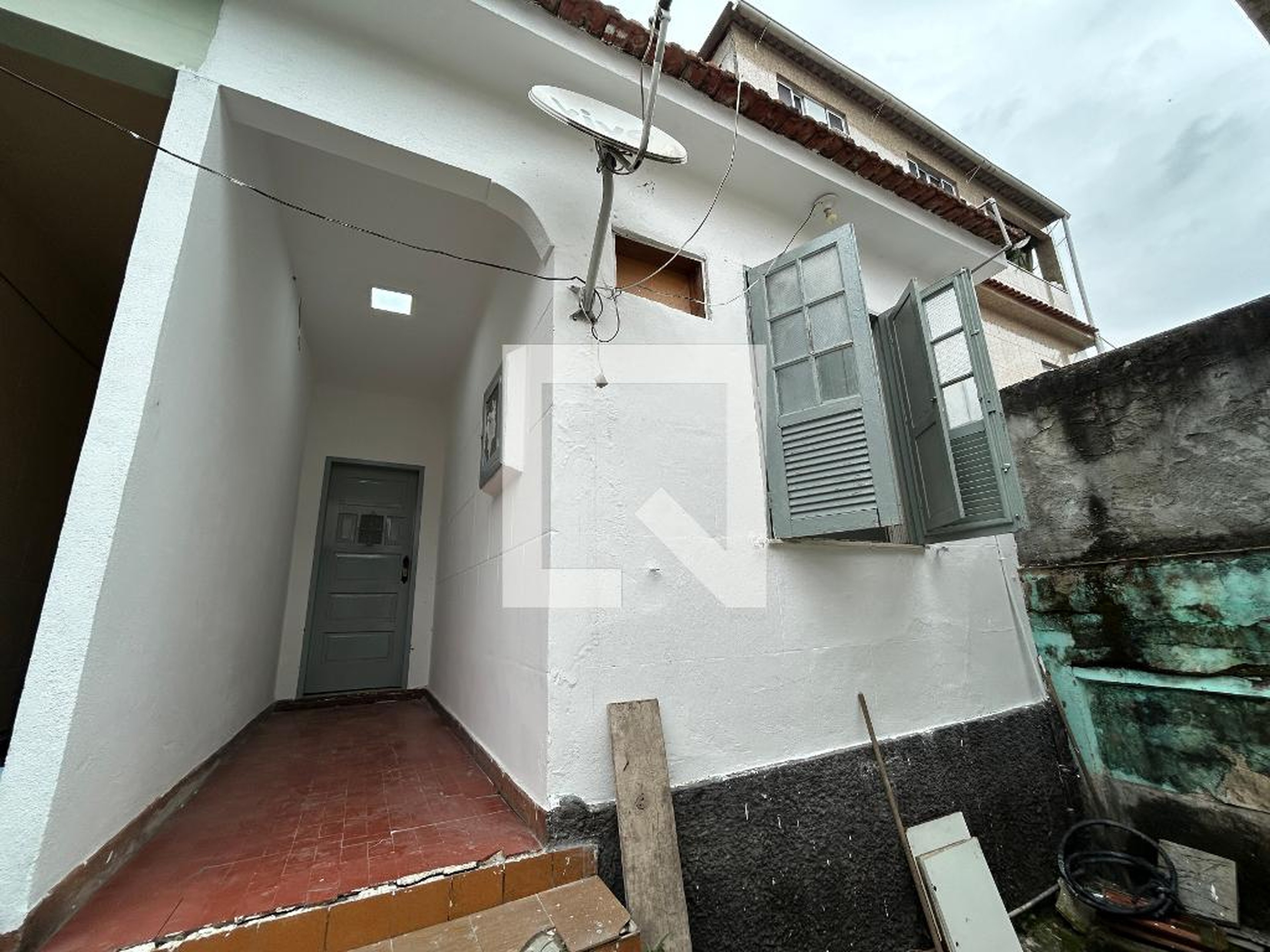 Fachada Condomínio em Rua Espírito Santo, 202
