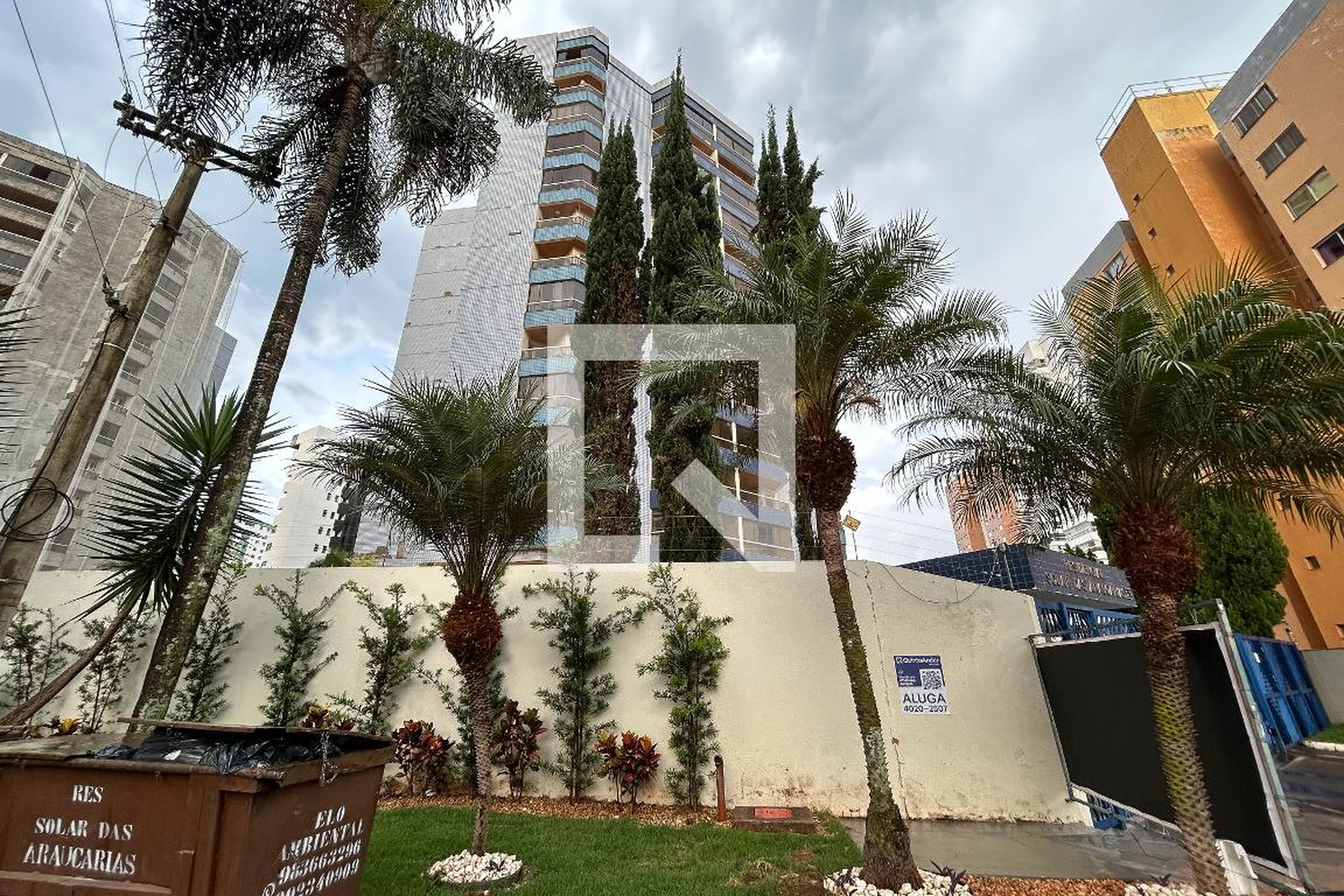 Fachada Residencial Pau Brasil