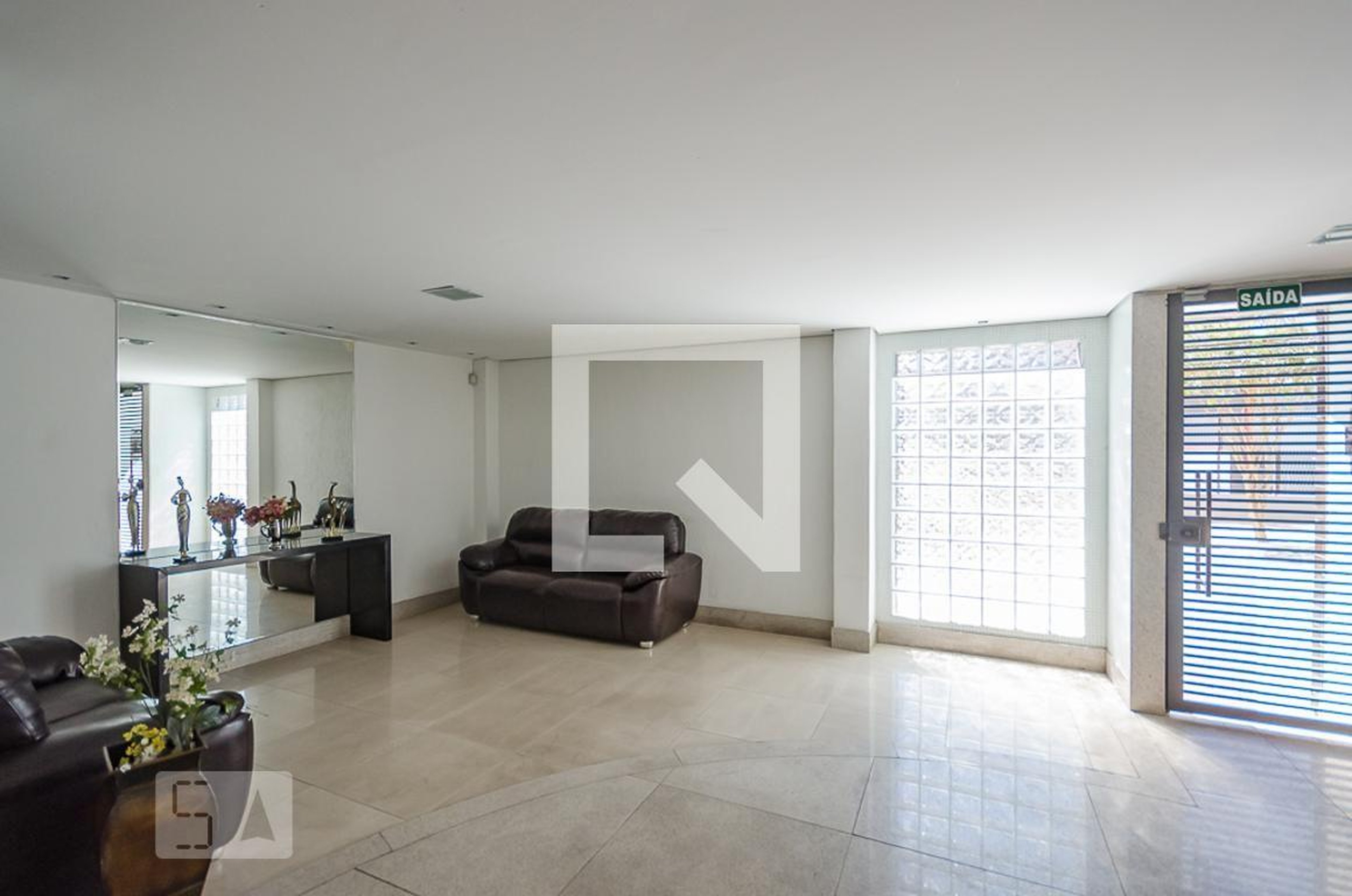 Hall de Entrada - Irai