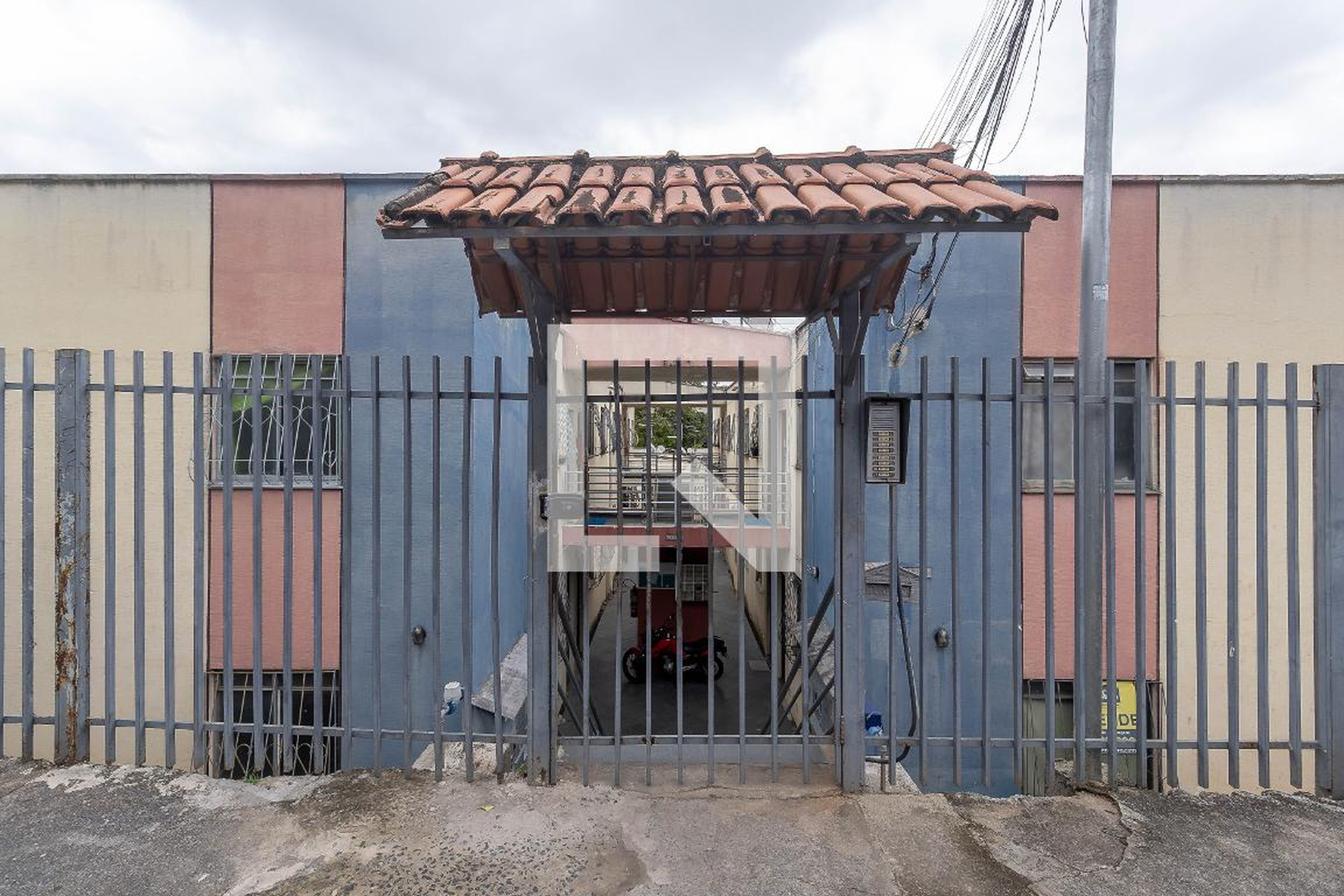 Fachada Condomínio em Rua Nelson Myrrha, 201