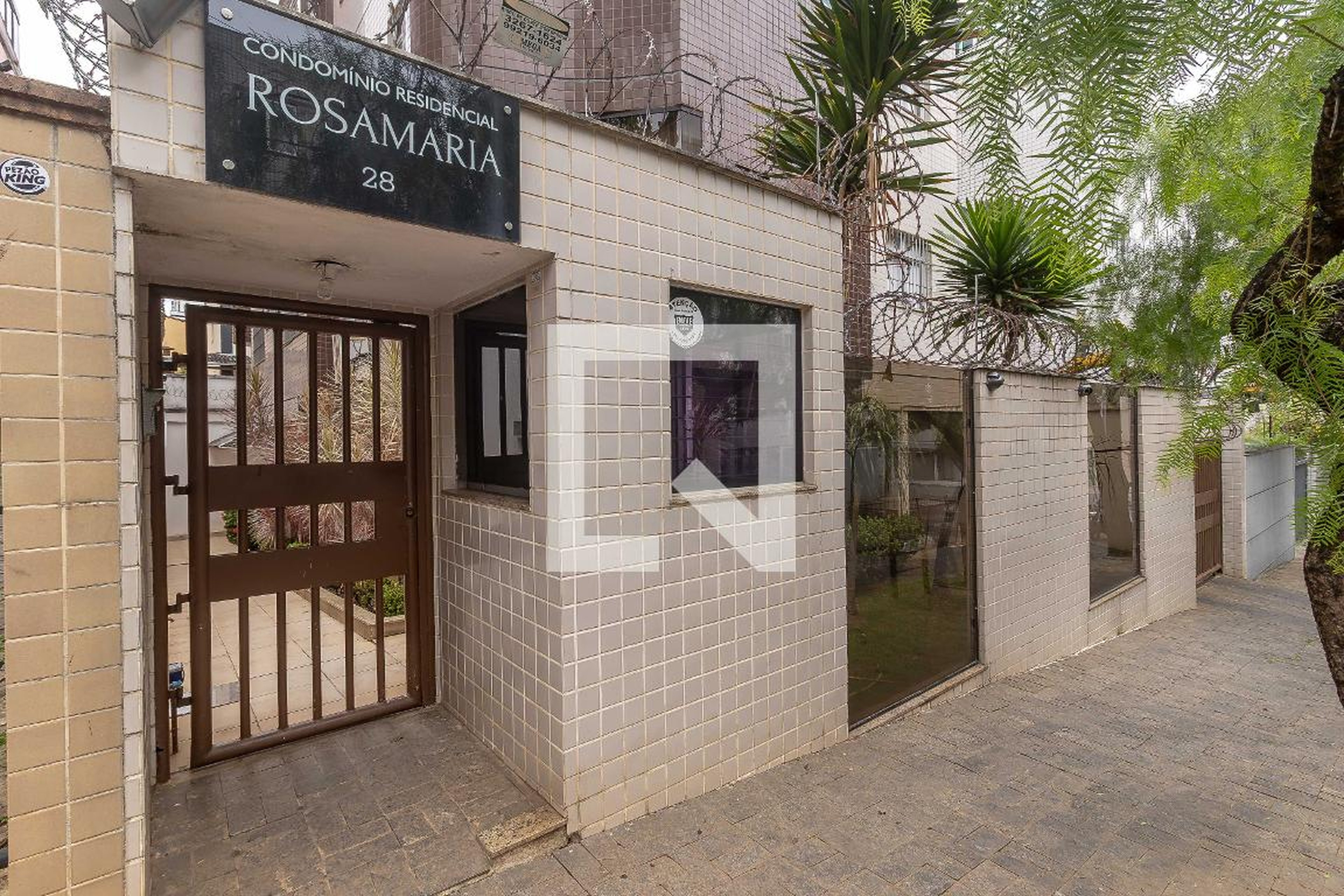 Fachada Condomínio em Rua Governador Mario Covas, 28