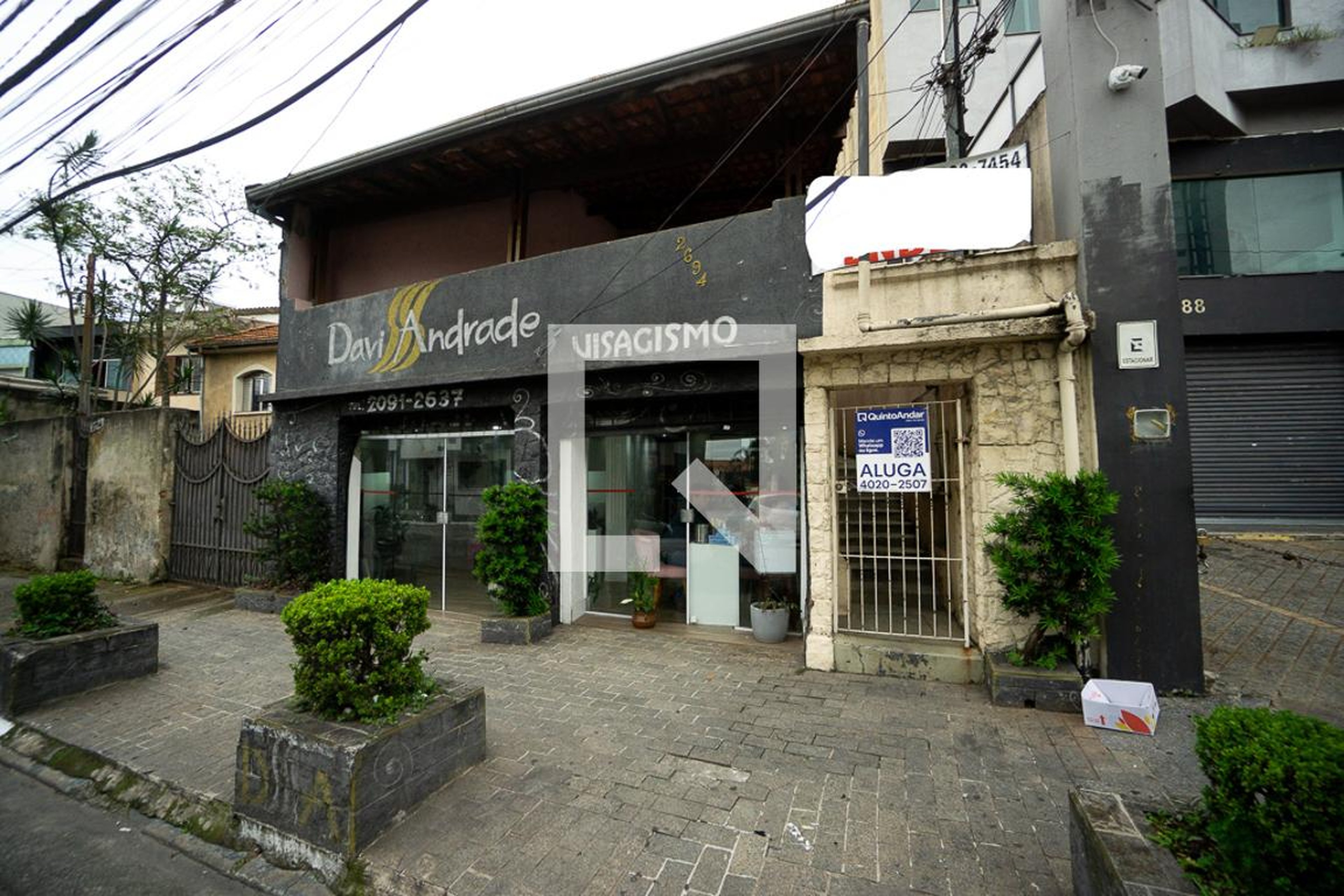 Fachada Condomínio em Rua Antônio de Barros, 2694