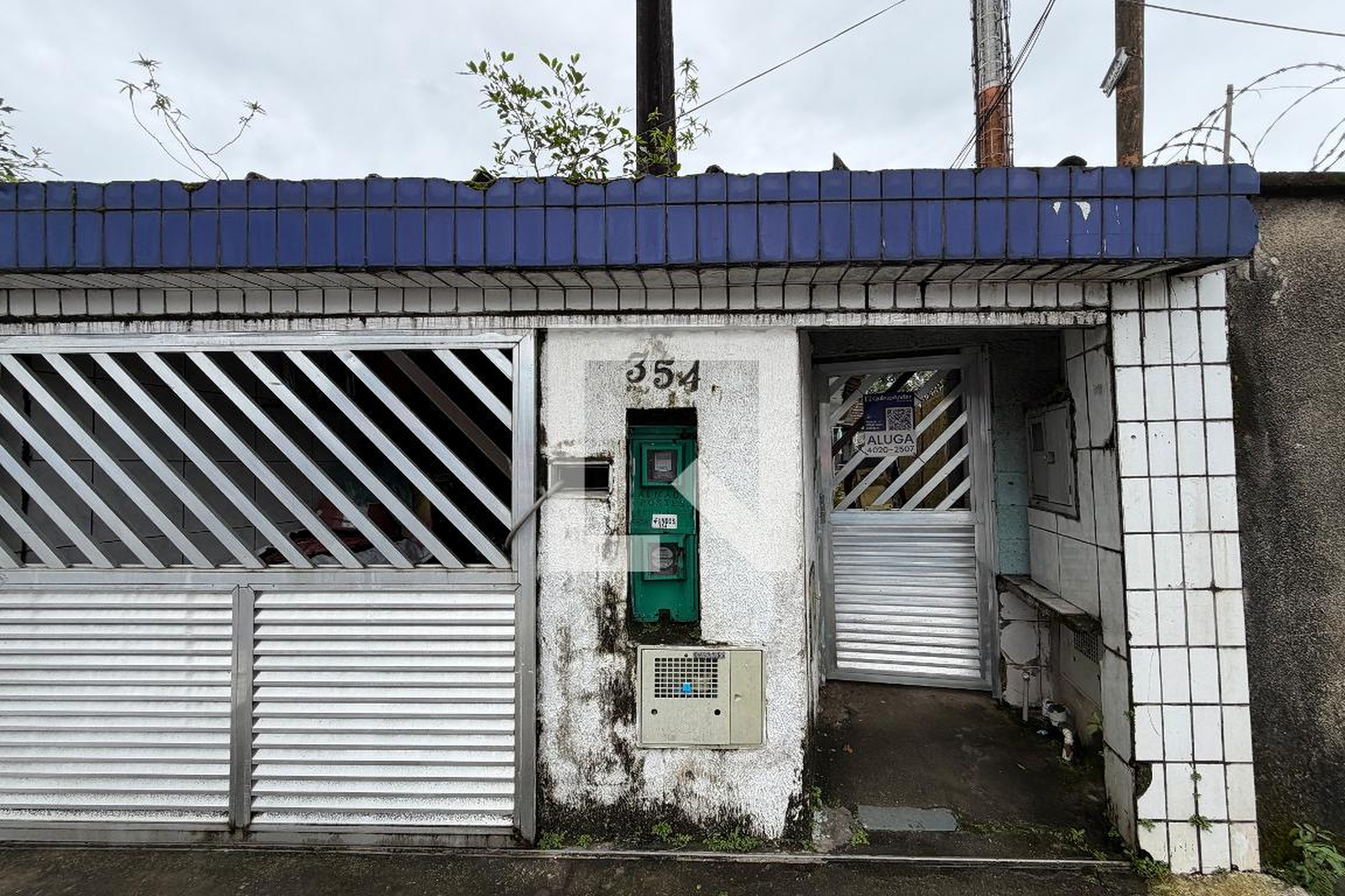 Fachada Condomínio em Avenida Hugo Maia, 354