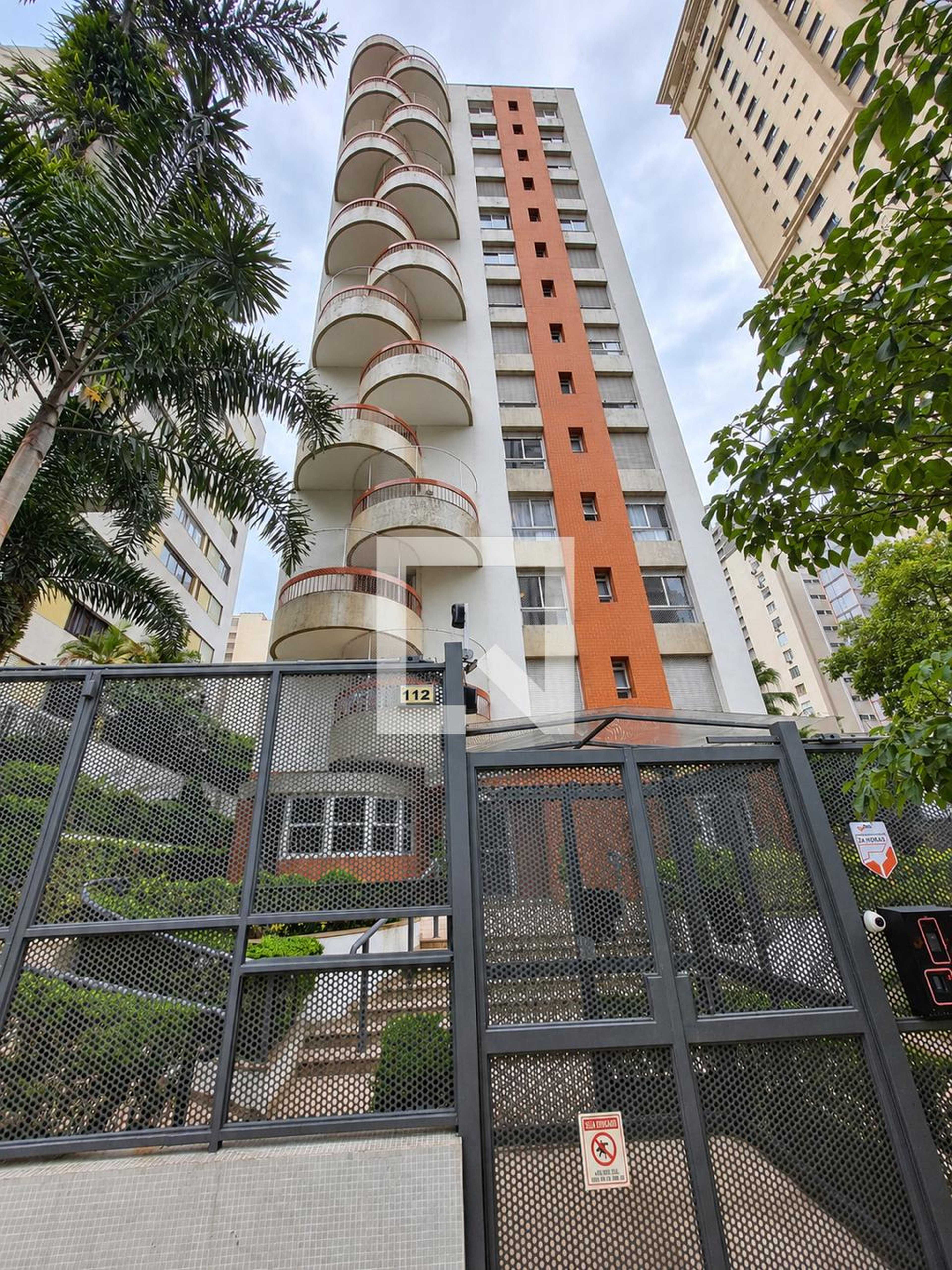 Fachada Edifício Mansão Ouro Branco