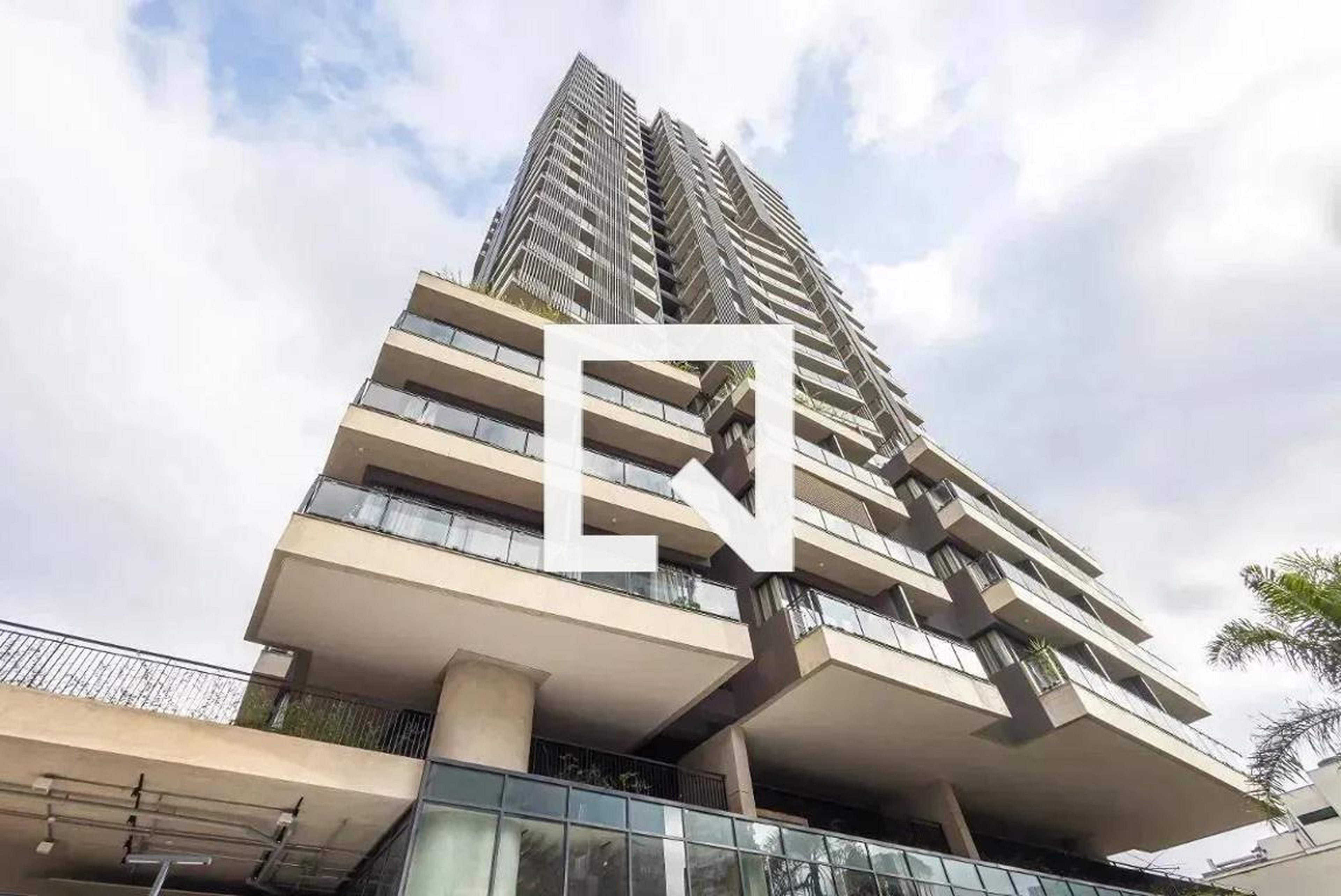 Fachada Condomínio Ayra Pinheiros