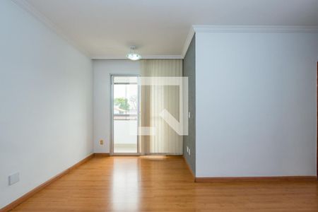 Sala de apartamento à venda com 3 quartos, 80m² em Alto Caiçaras, Belo Horizonte