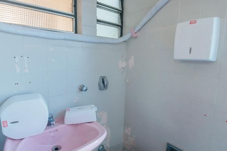 Lavabo Sala de Estar ou recepção.  de casa à venda com 6 quartos, 269m² em Centro, Novo Hamburgo