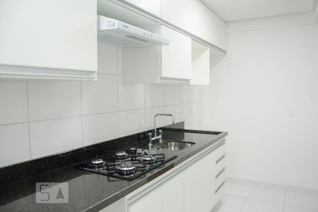Cozinha de apartamento à venda com 2 quartos, 60m² em Harmonia, Canoas