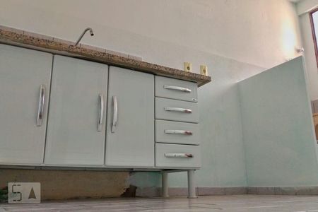 Cozinha de apartamento à venda com 2 quartos, 56m² em Parque Residencial Vila União, Campinas