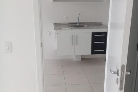 Cozinha de apartamento à venda com 1 quarto, 30m² em Vila Alpina, São Paulo