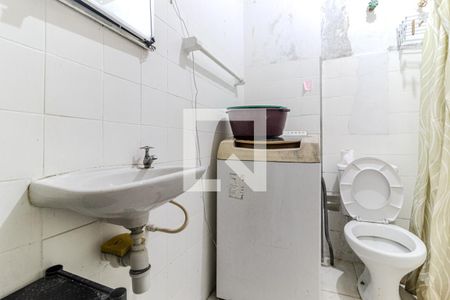 Banheiro de kitnet/studio à venda com 1 quarto, 30m² em Vila Buarque, São Paulo