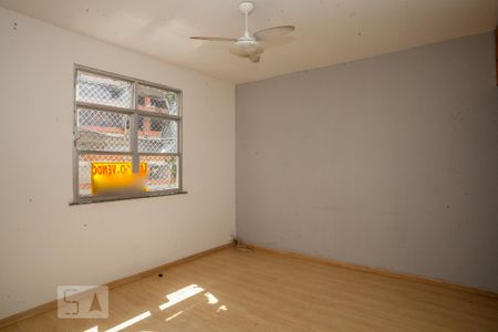 Sala de apartamento à venda com 2 quartos, 50m² em Freguesia (jacarepaguá), Rio de Janeiro