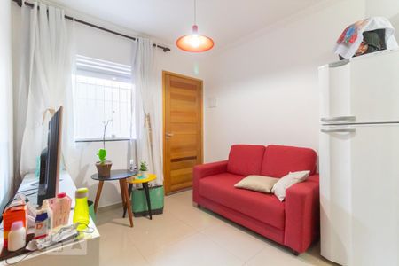 Sala de casa de condomínio à venda com 2 quartos, 38m² em Parque das Paineiras, São Paulo