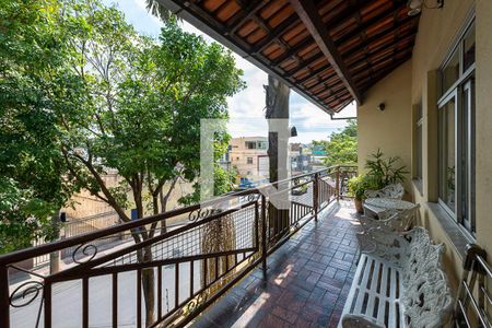 Varanda da Sala de casa para alugar com 4 quartos, 368m² em Dona Clara, Belo Horizonte