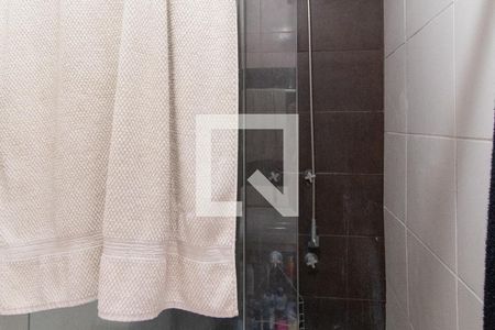 Banheiro da Suíte de casa à venda com 3 quartos, 300m² em Campo Novo, Porto Alegre