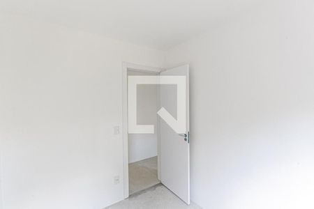 Quarto 1 de apartamento à venda com 3 quartos, 68m² em Santo Antônio, Porto Alegre