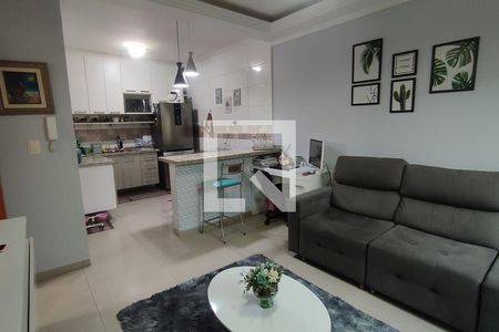 Sala de casa de condomínio à venda com 2 quartos, 100m² em Vila Ré, São Paulo