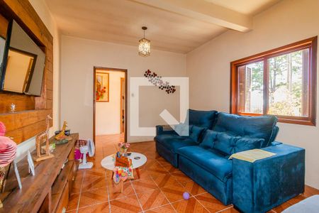 Sala de casa à venda com 3 quartos, 200m² em Campo Novo, Porto Alegre