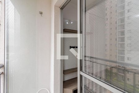 Sacada de apartamento para alugar com 2 quartos, 48m² em Vila Liviero, São Paulo