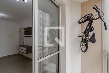Sacada de apartamento para alugar com 2 quartos, 48m² em Vila Liviero, São Paulo