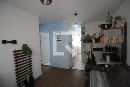 Sala de apartamento à venda com 2 quartos, 42m² em Rio Branco, Canoas