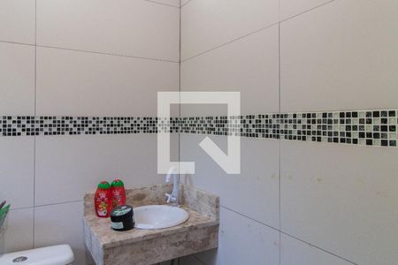 Banheiro do Quarto 1 de casa à venda com 3 quartos, 350m² em Campo Novo, Porto Alegre