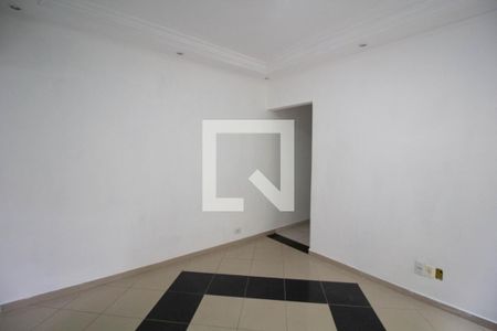 Sala de casa à venda com 3 quartos, 280m² em Vila Carmosina, São Paulo