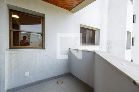 Sacada da Sala de apartamento para alugar com 4 quartos, 256m² em Jardim das Nações, Taubaté