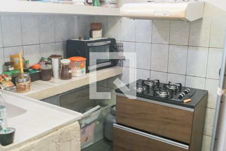 Cozinha de apartamento à venda com 1 quarto, 44m² em Vila Tibiriçá, Santo André