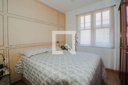 Quarto 2 de apartamento à venda com 4 quartos, 86m² em Floresta, Porto Alegre