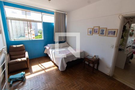 Quarto  de apartamento à venda com 1 quarto, 64m² em Centro, Campinas