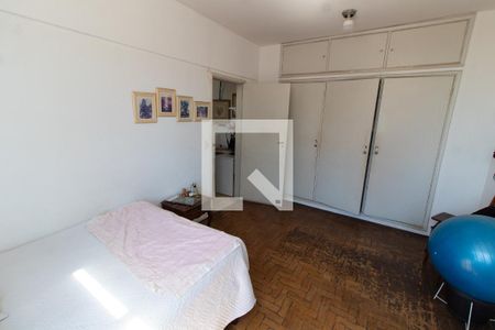 Quarto  de apartamento à venda com 1 quarto, 64m² em Centro, Campinas